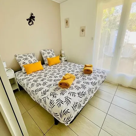 La Bergerie Cosy - Piscine - Place De Parking - La Pinede - Cap D'agde Agde